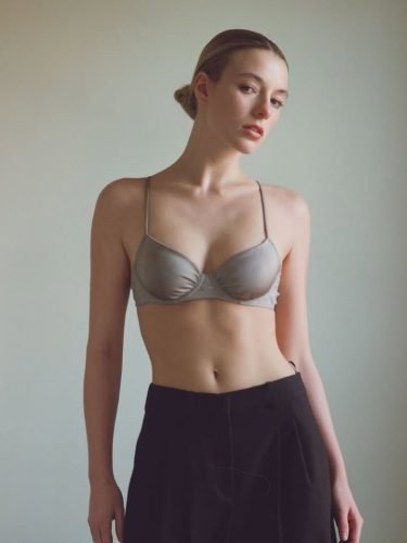 Anne Smith