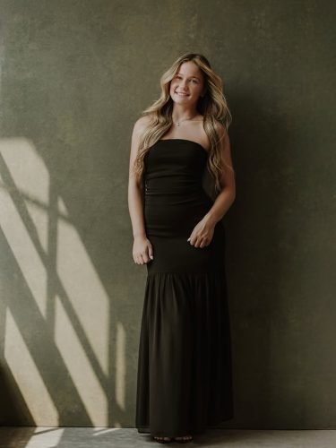 AVA GIFFORD